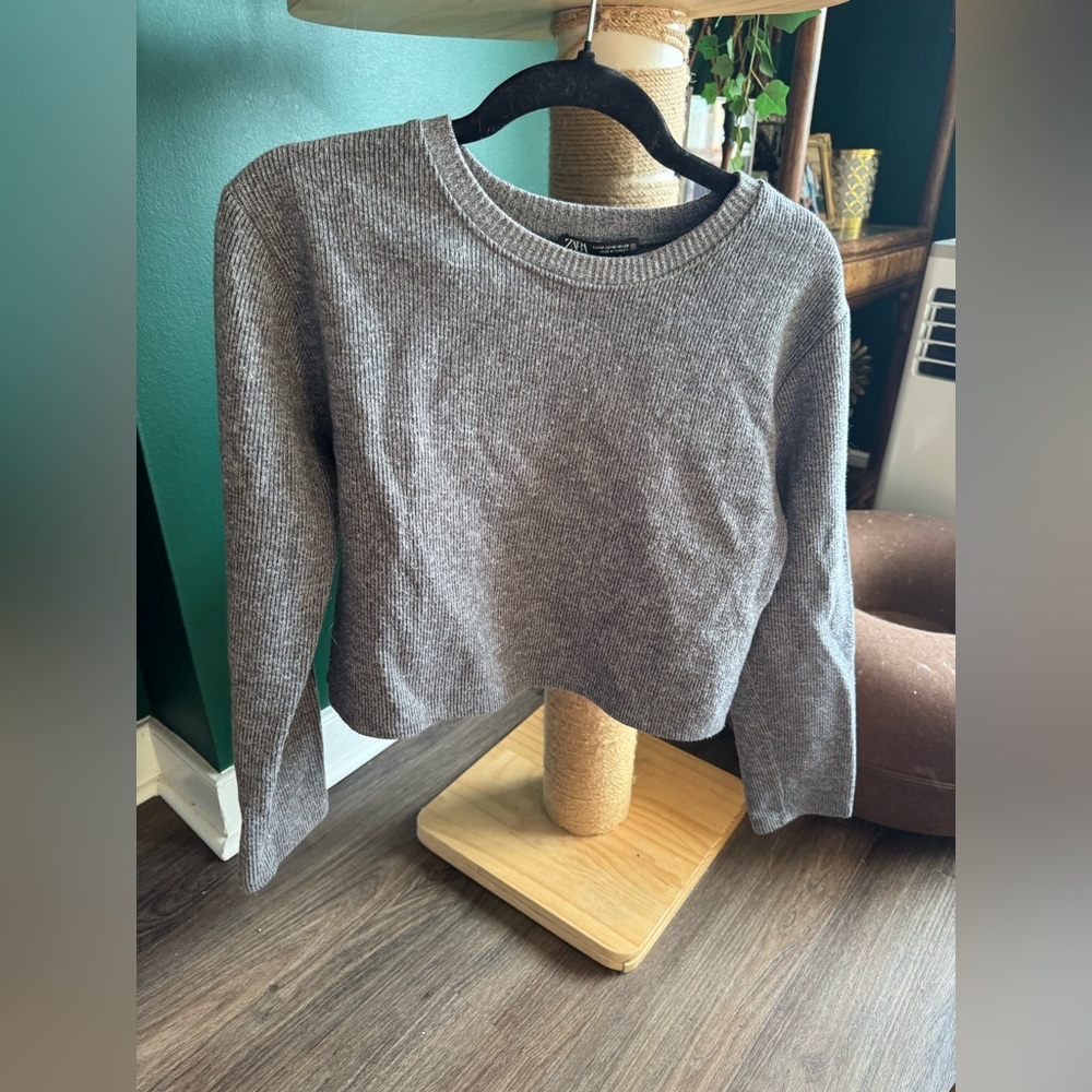 Zara cropped sweater